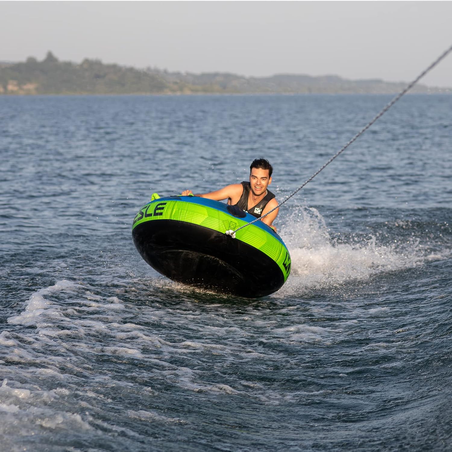 Bouée Tractée Hurricane 1-2 Personnes avec Corde pour Bateau & Jet Ski 6 Bouée Tractée Hurricane 1-2 Personnes avec Corde pour Bateau & Jet Ski – Image 6